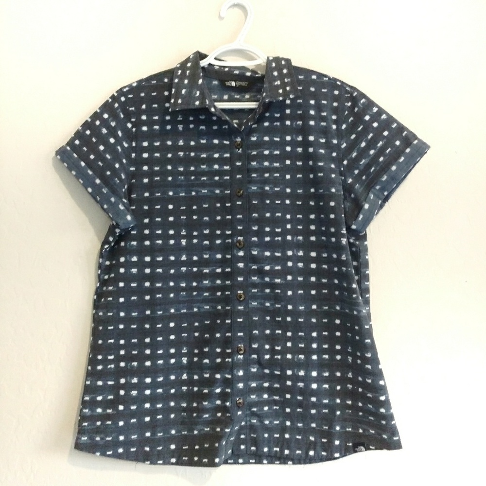 The North Face | Button Up Shirt